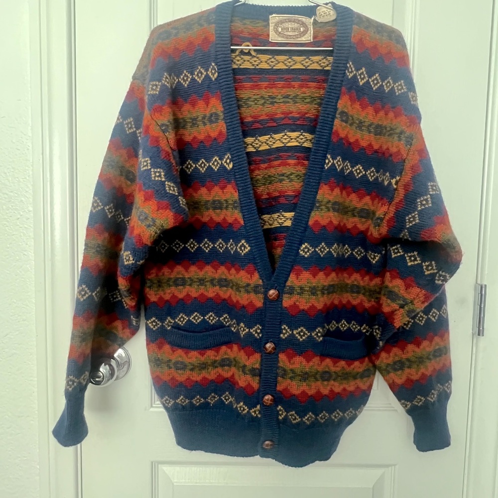 Vintage RIVER TRADER Merino Wool Sweater with wooden buttons M